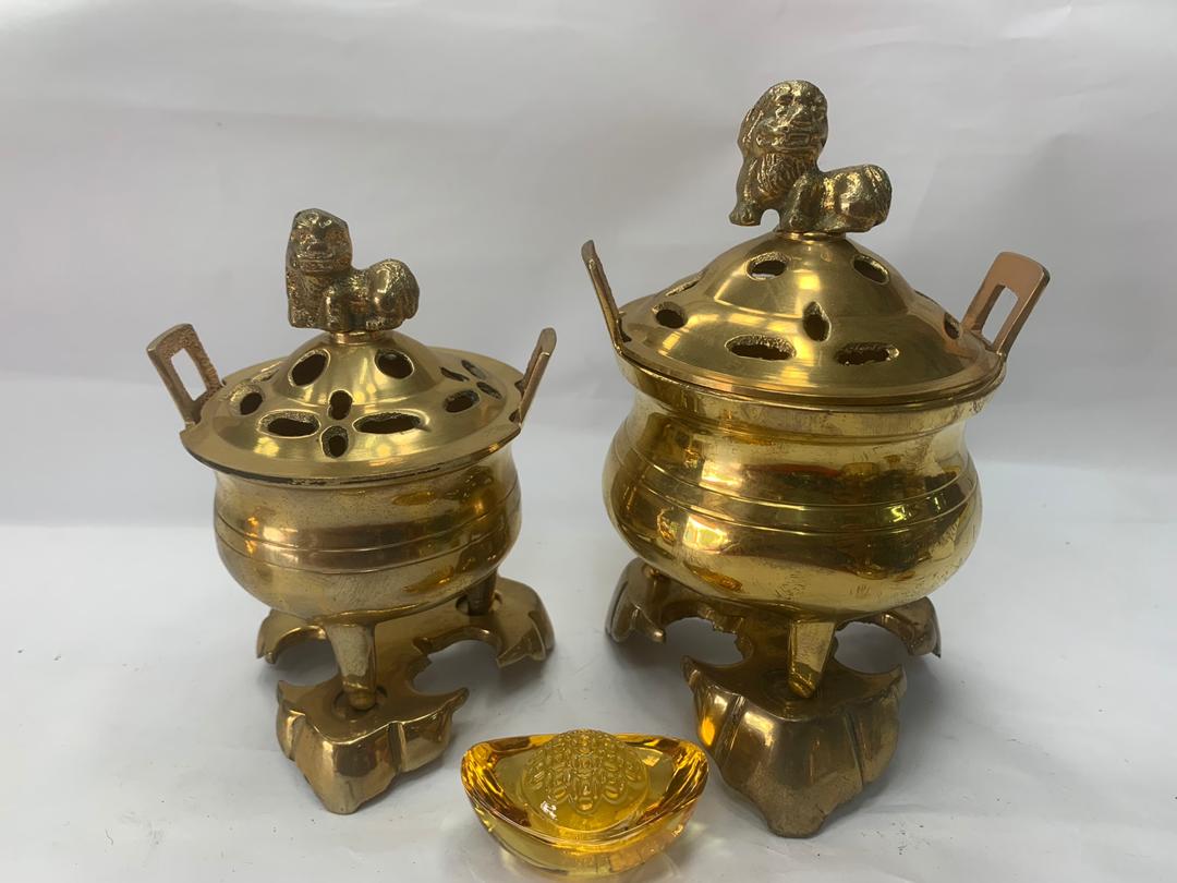 夢工房】 時代 宣徳銅 唐木台 三足 火鉢 一雙 計10.2kg